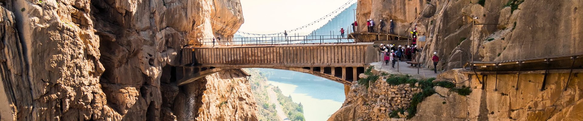 malaga e caminito del rey panorami andalusi e adrenalina pura
