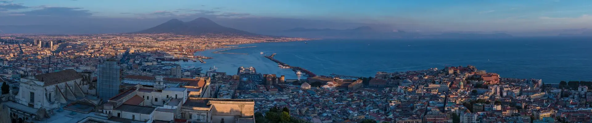 napoli in giornata con volo aereo speciale mercatini di natale 12