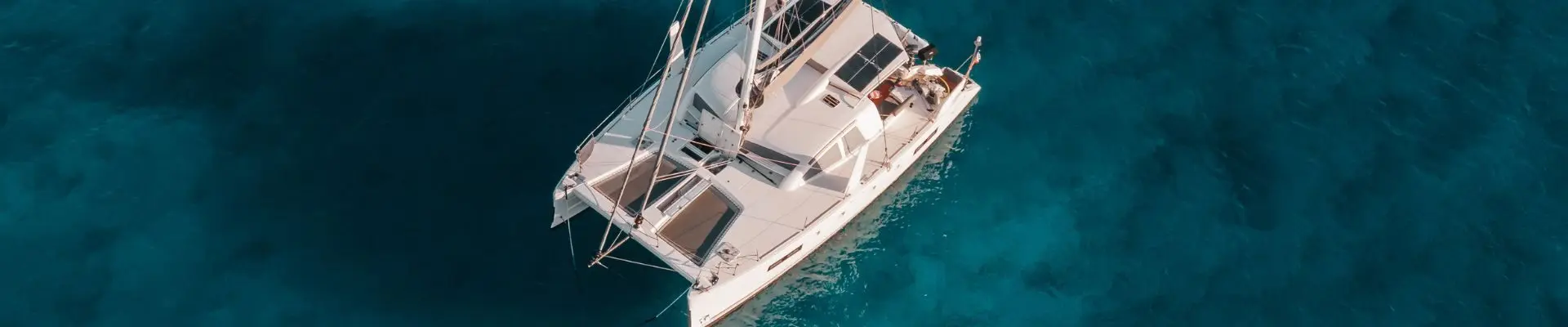 croazia in catamarano tra baie segrete e acque cristalline 13
